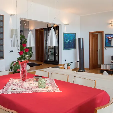 Sun Balance 아파트 *